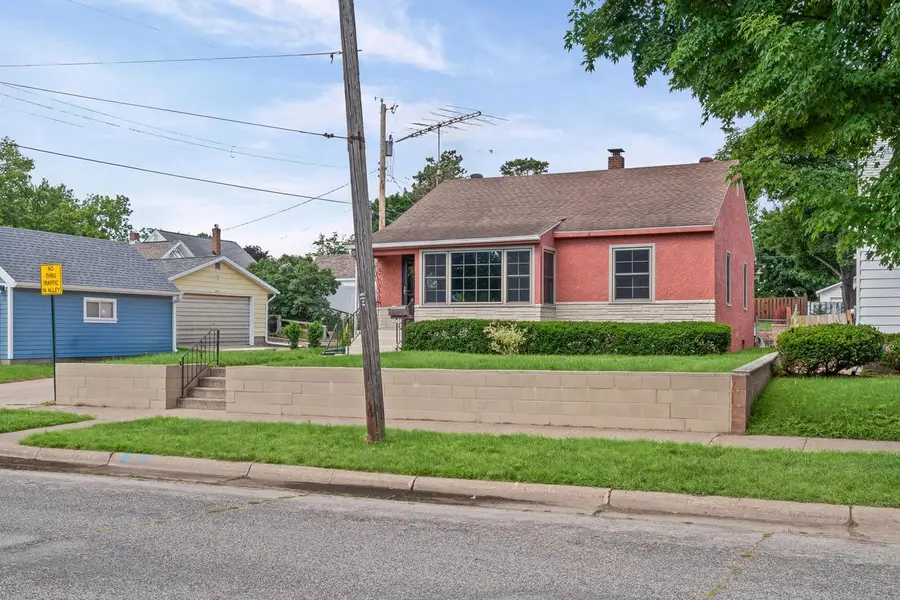 1234 20th STREET S, La Crosse, WI 54601 - #2