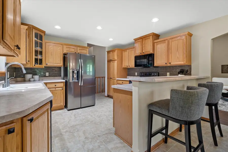 6797 Jamestown DRIVE, West Bend, WI 53090 - #3