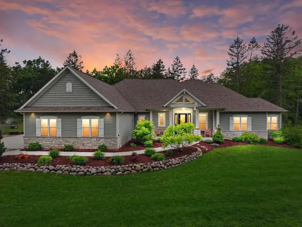 2351 27th STREET, Caledonia, WI 53108