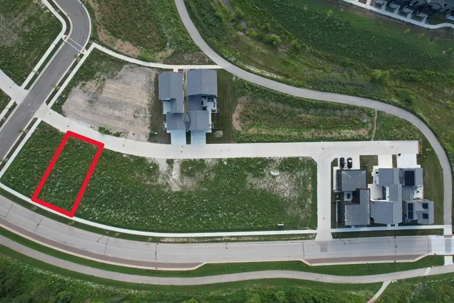 9423 S LAKE VISTA PARKWAY #3008, Oak Creek, WI 53154 - #2