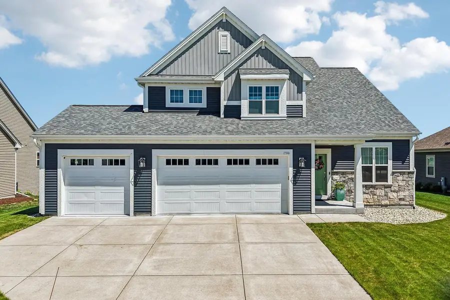 1390 Foxwood PASS, Oconomowoc, WI 53066 - #2