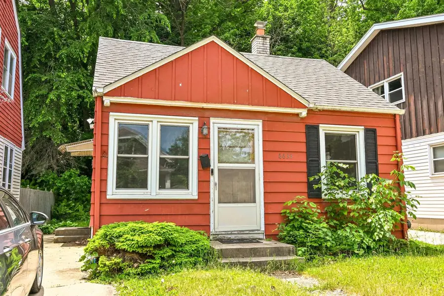6633 Hillside LANE, Wauwatosa, WI 53213 - #3