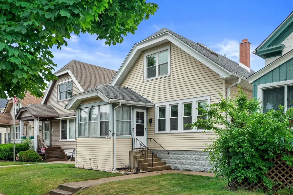 1724 S 72nd STREET, Milwaukee, WI 53214 - #1
