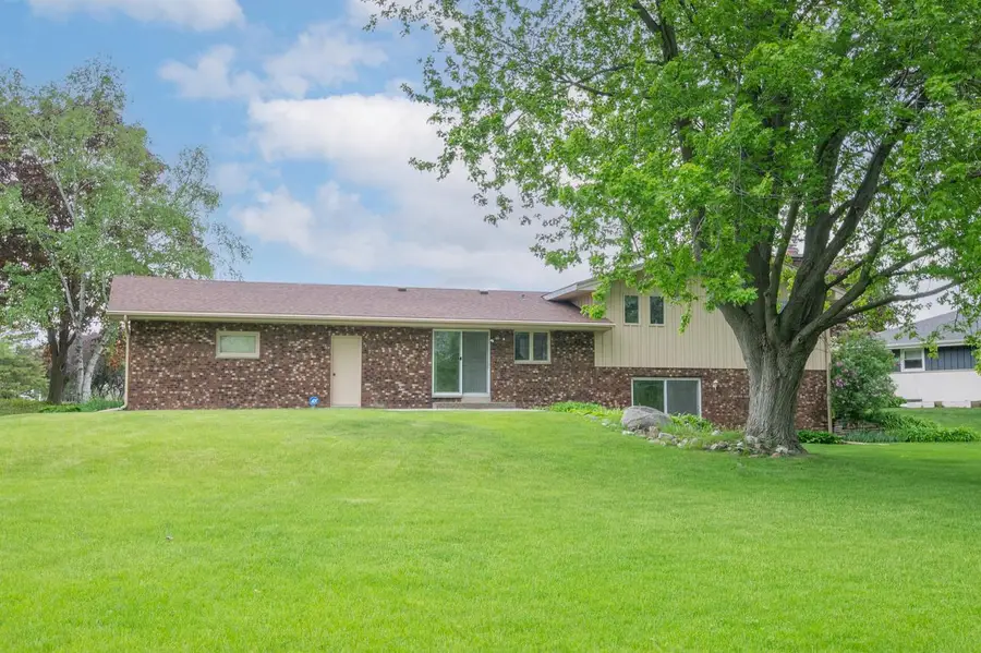 11040 N Riverland COURT, Mequon, WI 53092 - #3