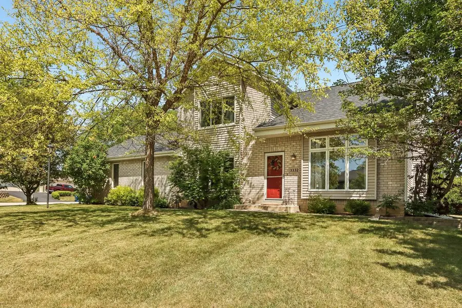 3332 E Debbie DRIVE, Oak Creek, WI 53154 - #2