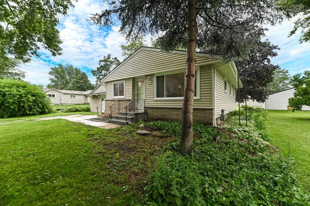 3430 Roberts STREET, Franksville, WI 53126 - #1