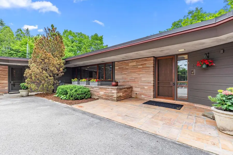 2419 County Road Y, Sheboygan, WI 53083 - #2