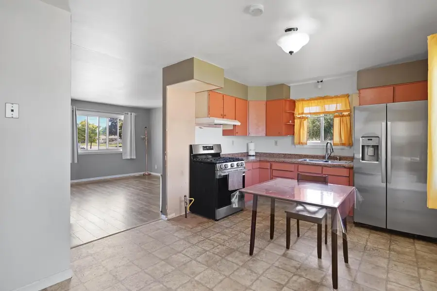 8456 17th AVENUE, Kenosha, WI 53143 - #2