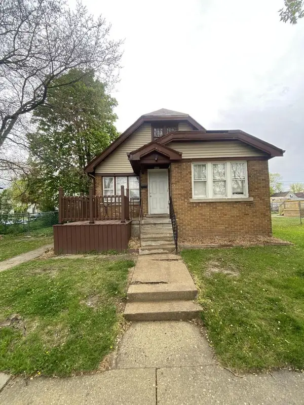 4609 N 37th STREET, Milwaukee, WI 53209