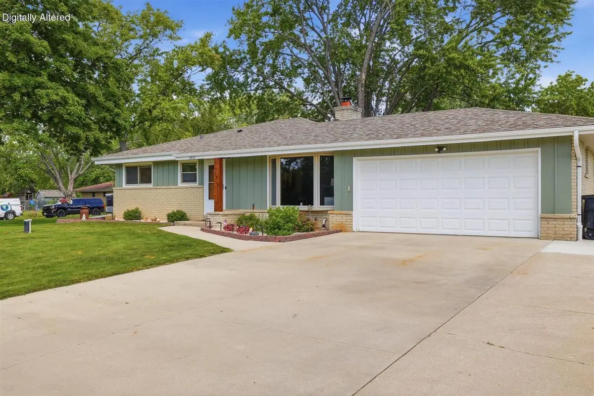 11610 W Sunnybrook ROAD, Franklin, WI 53132 - #1
