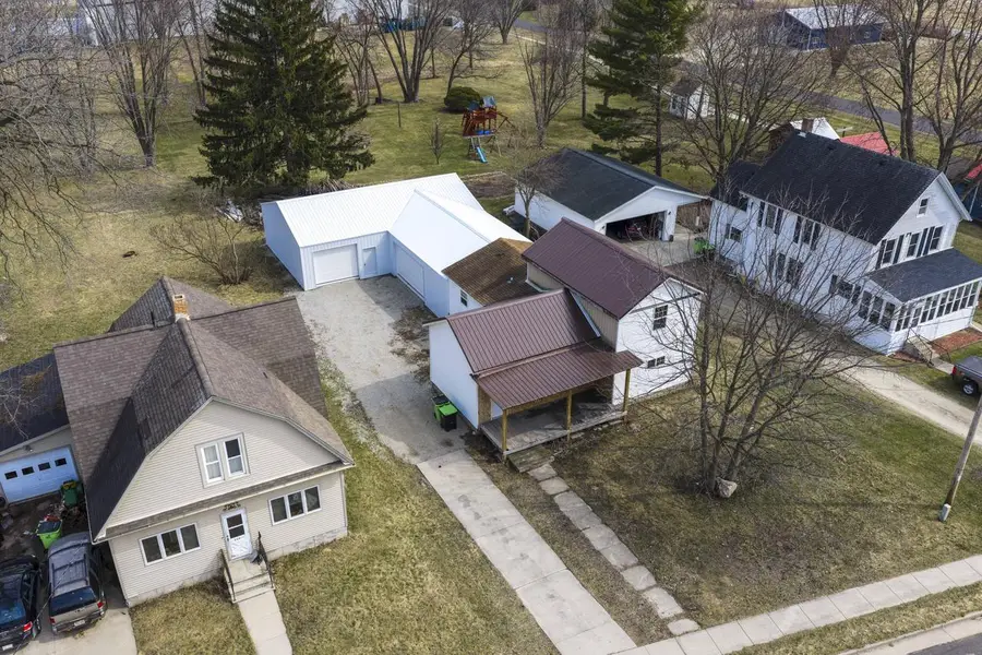 406 S College AVENUE, Fox Lake, WI 53933 - #3