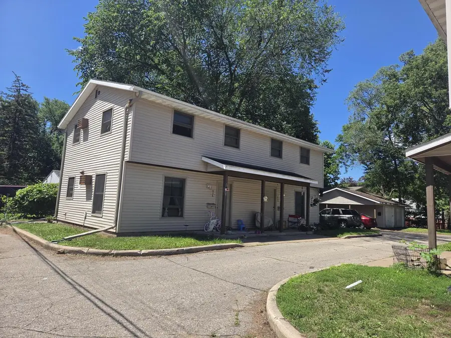 426-428 18th PLACE S #422-424, La Crosse, WI 54601 - #2