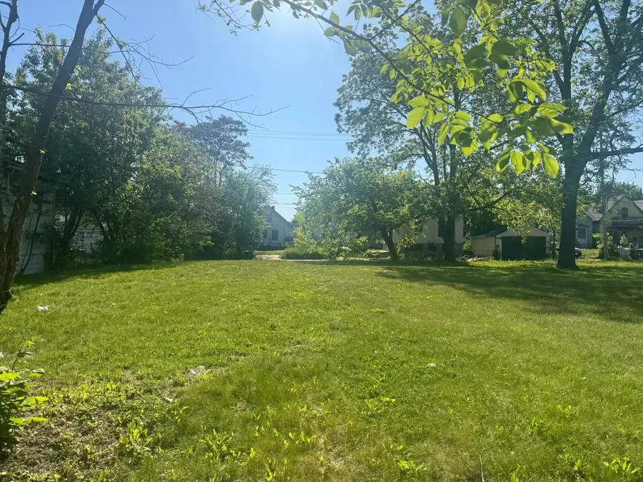 3409 N 12TH STREET, Milwaukee, WI 53206 - #2