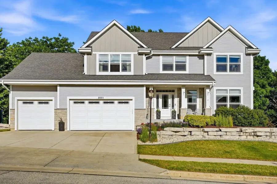 2001 Coldwater Creek DRIVE, Waukesha, WI 53188 - #3