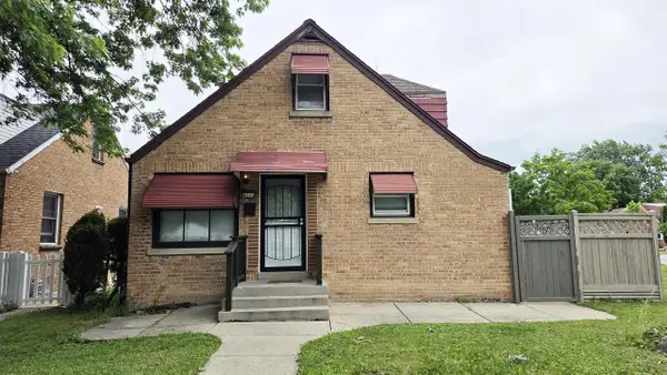 4606 N Sherman BOULEVARD, Milwaukee, WI 53209