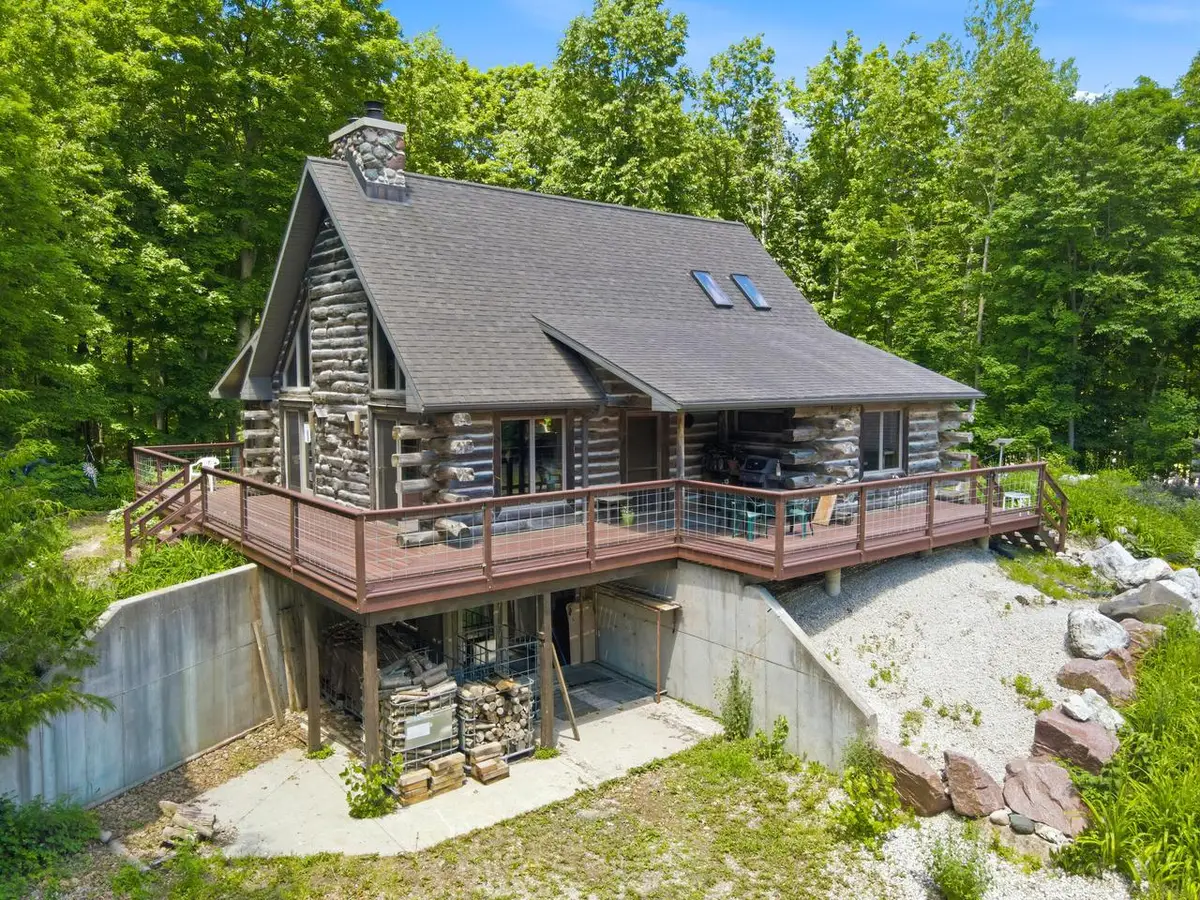 W5501 Burrows LANE, Elkhart Lake, WI 53020 - #1