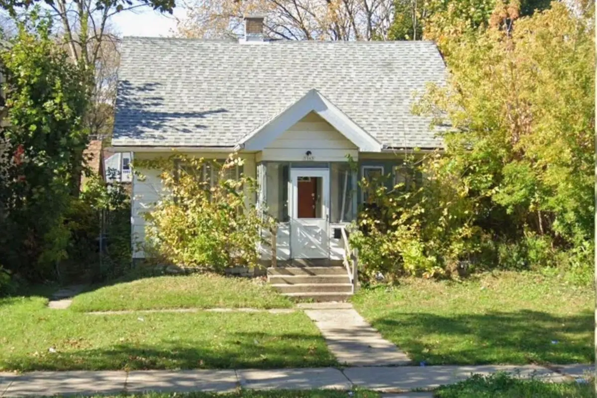 5565 N 35th STREET, Milwaukee, WI 53209 - #1