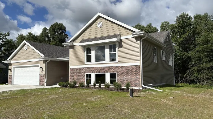 269 Cardinal DRIVE, Sullivan, WI 53178 - #3