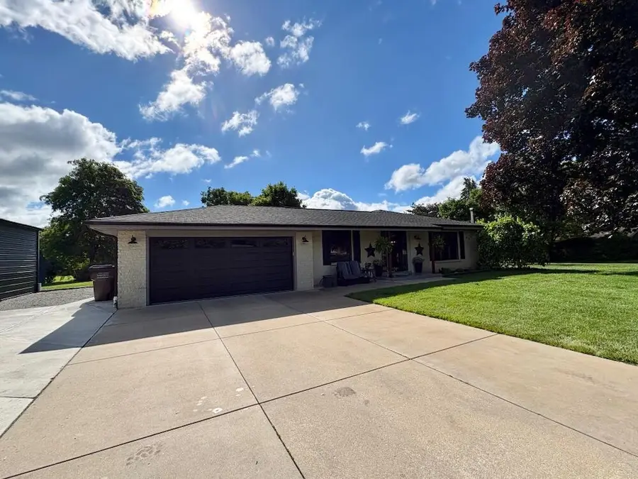 7410 S 68th STREET, Franklin, WI 53132 - #2