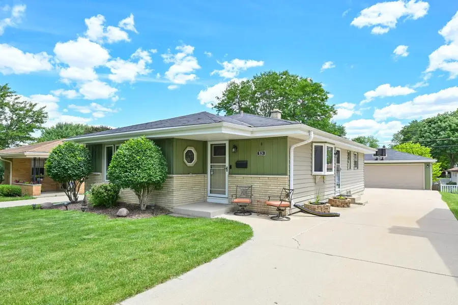 924 S 124th STREET, West Allis, WI 53214 - #2