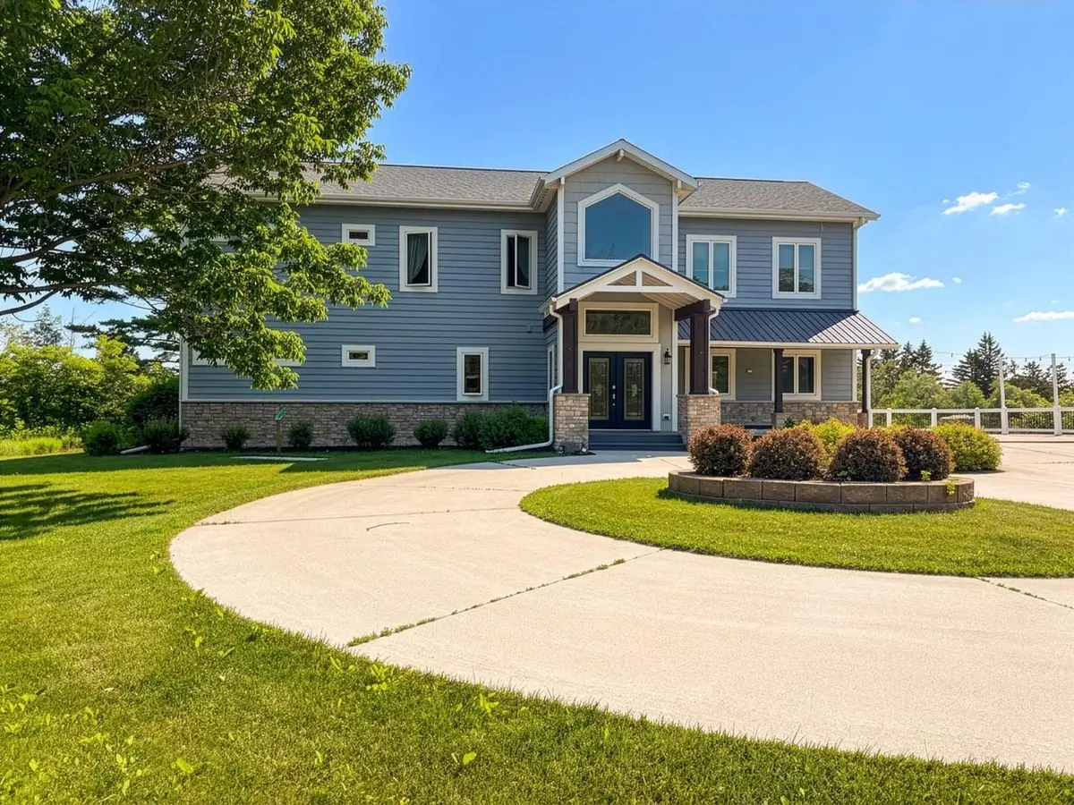 1115 Greendale ROAD, Sheboygan, WI 53081 - #1