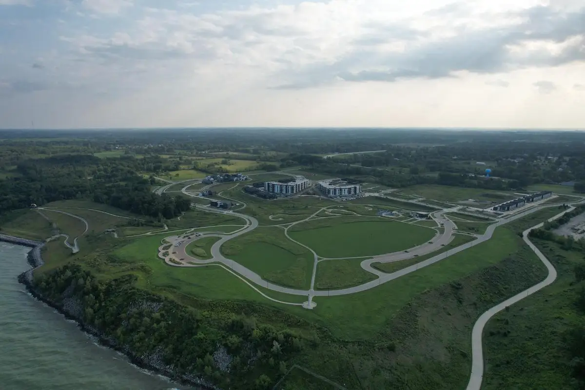 9475 E LAKE VISTA PARKWAY #4006, Oak Creek, WI 53154 - #1