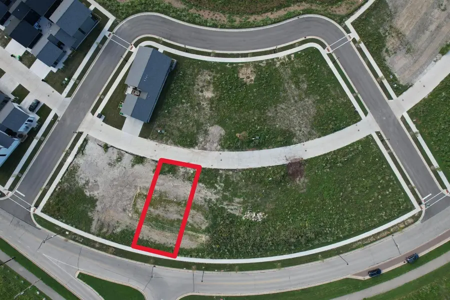 9475 E LAKE VISTA PARKWAY #4006, Oak Creek, WI 53154 - #2