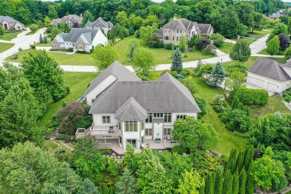 645 Talon TRAIL, Brookfield, WI 53045 - #1