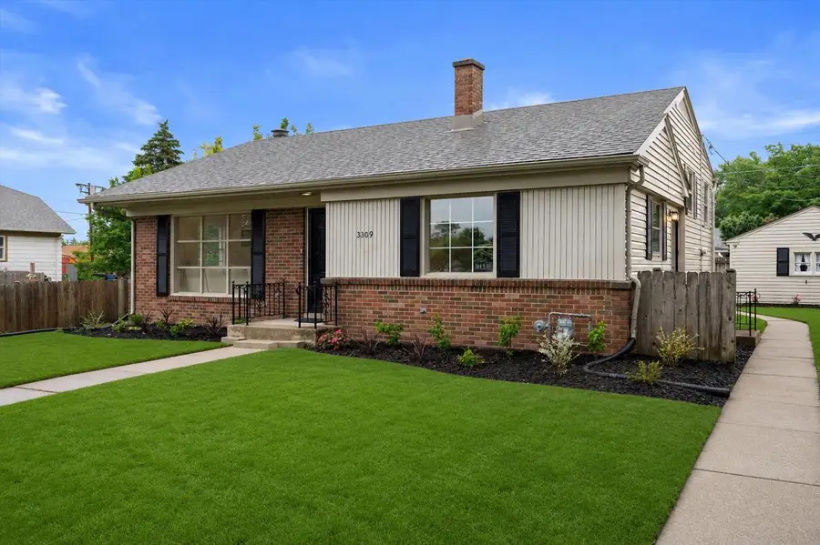 3309 4th AVENUE, Racine, WI 53402 - #2