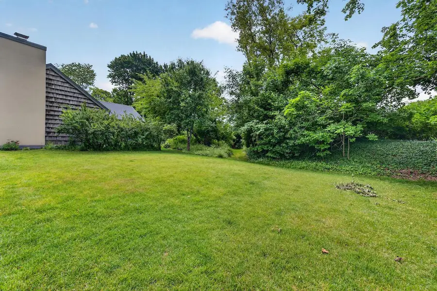 152 Lakefield COURT, Wind Point, WI 53402 - #2