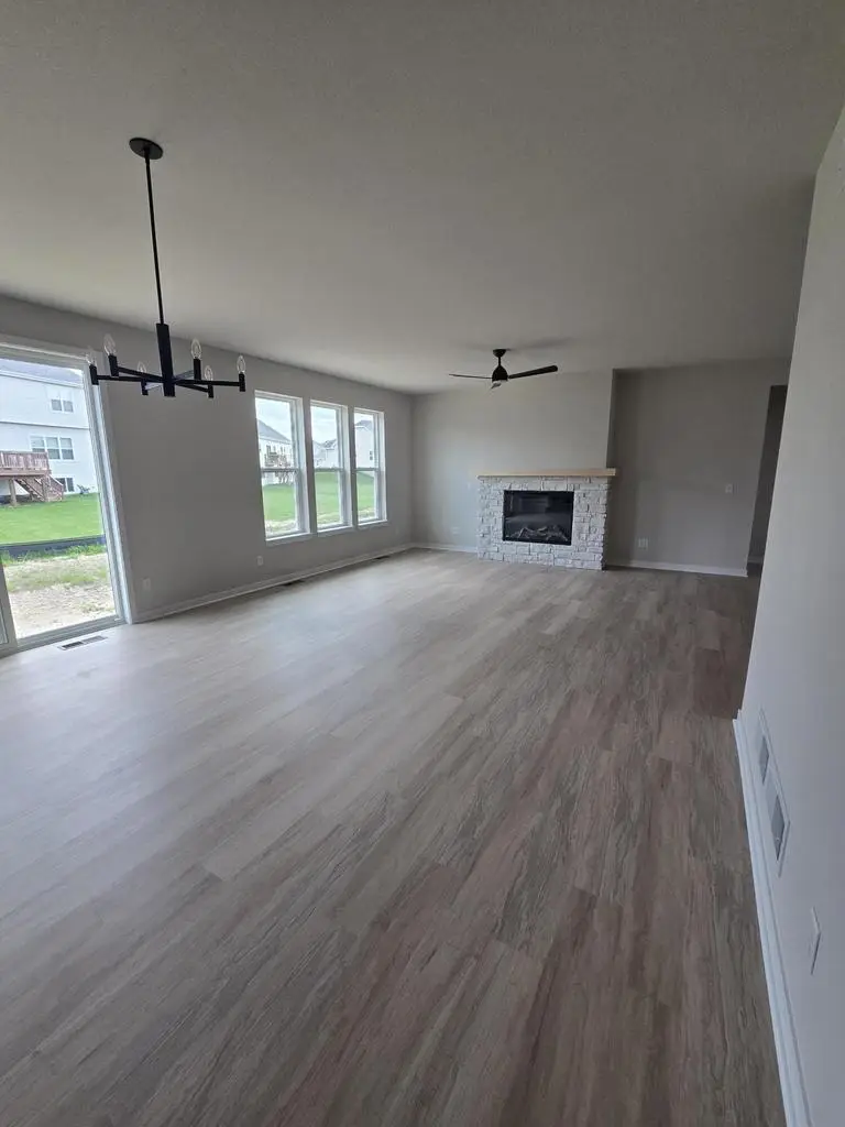 1549 Patton DRIVE, Hartford, WI 53027 - #2