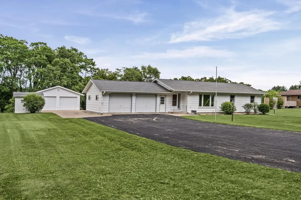 W24686 Park ROAD, Trempealeau, WI 54661 - #1