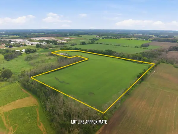 LT3 310 HIGHWAY, Manitowoc, WI 54220
