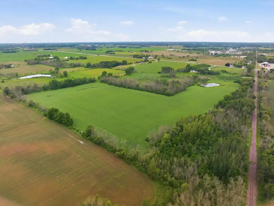 LT3 310 HIGHWAY, Manitowoc, WI 54220 - #3