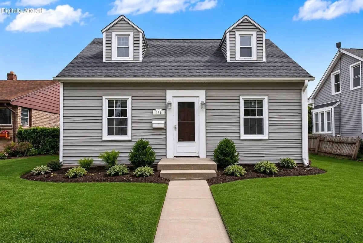 149 W Wabash AVENUE, Waukesha, WI 53186 - #1