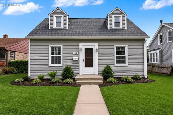 149 W Wabash AVENUE, Waukesha, WI 53186
