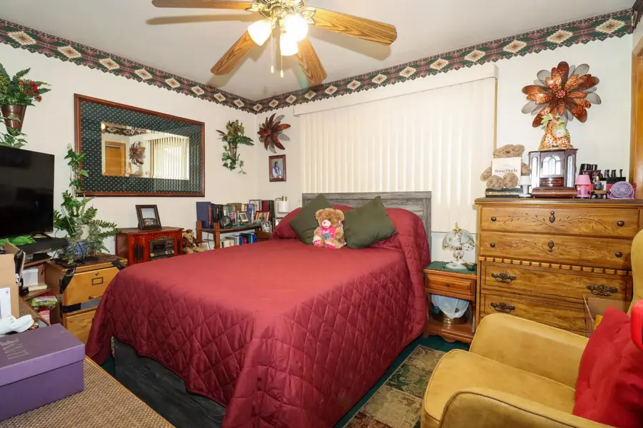 5366 N 47th STREET, Milwaukee, WI 53218 - #3
