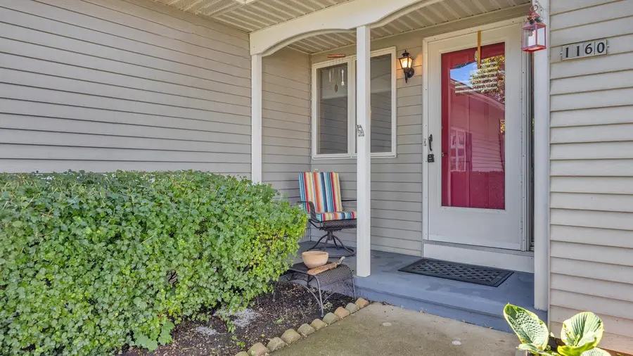 1160 W 19th AVENUE, Oshkosh, WI 54902 - #2