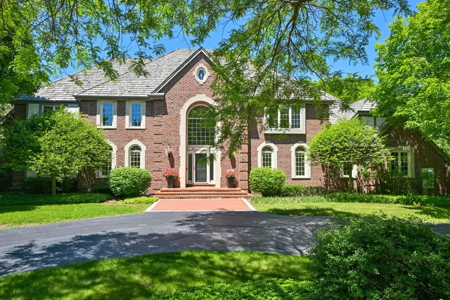 2146 W Columbia DRIVE, Mequon, WI 53092 - #2