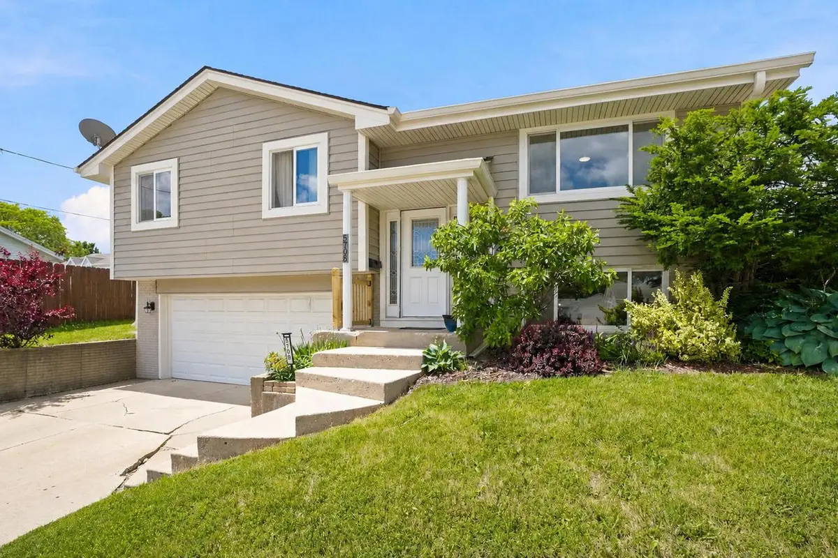 5708 54th AVENUE, Kenosha, WI 53144 - #1