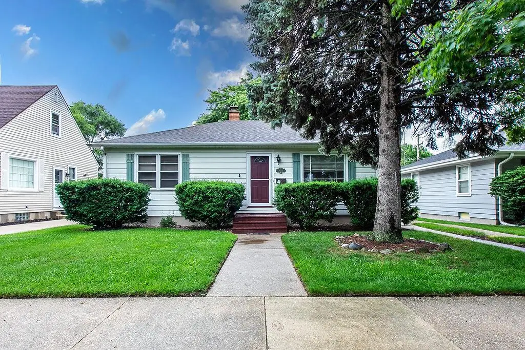 7013 43rd AVENUE, Kenosha, WI 53142 - #1