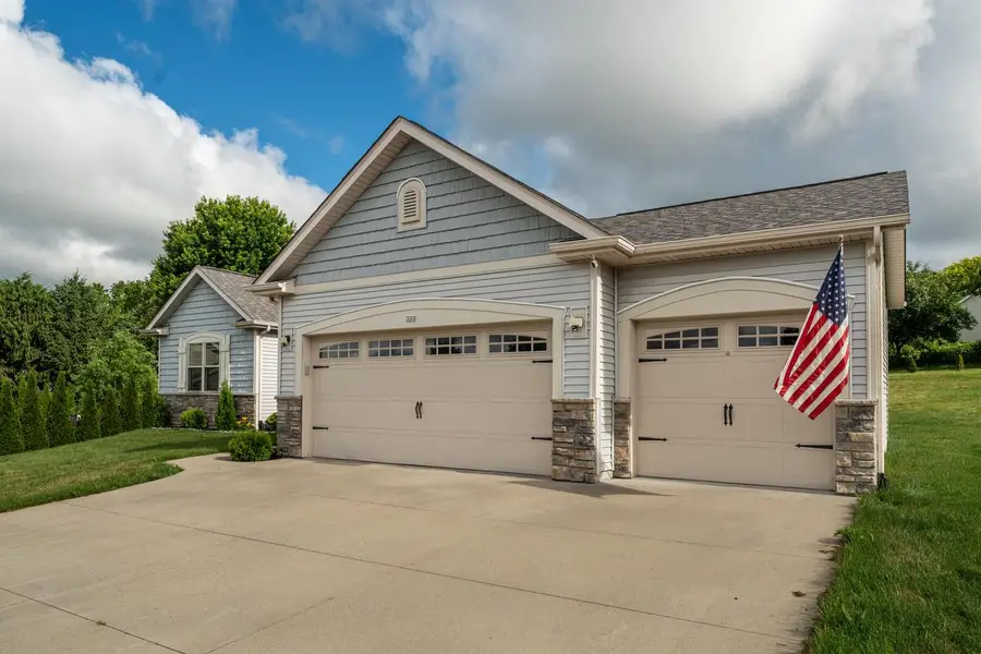 333 Nature PLACE, Johnson Creek, WI 53038 - #3