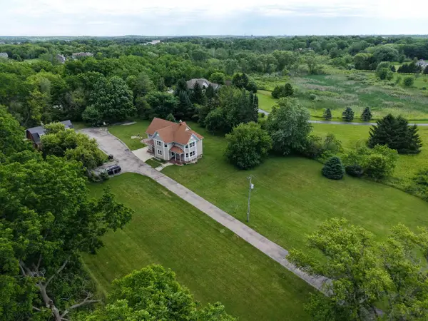19272 W Coffee ROAD, New Berlin, WI 53146