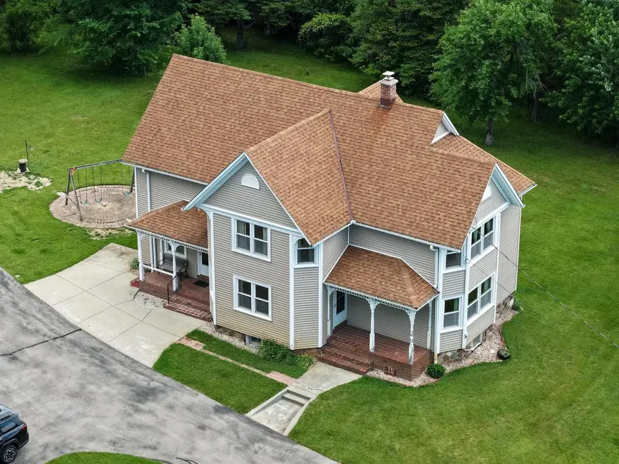 19272 W Coffee ROAD, New Berlin, WI 53146 - #2