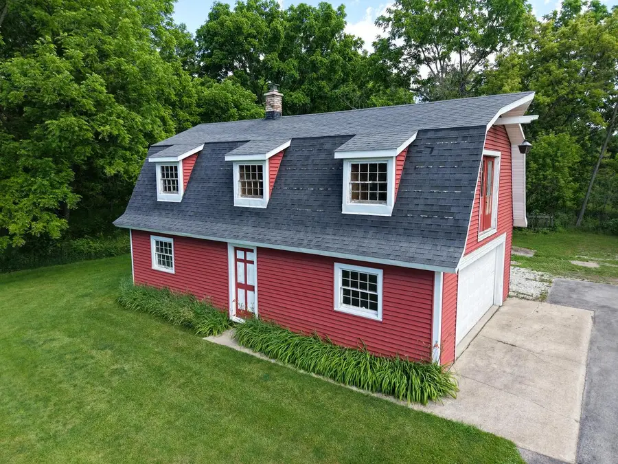 19272 W Coffee ROAD, New Berlin, WI 53146 - #3