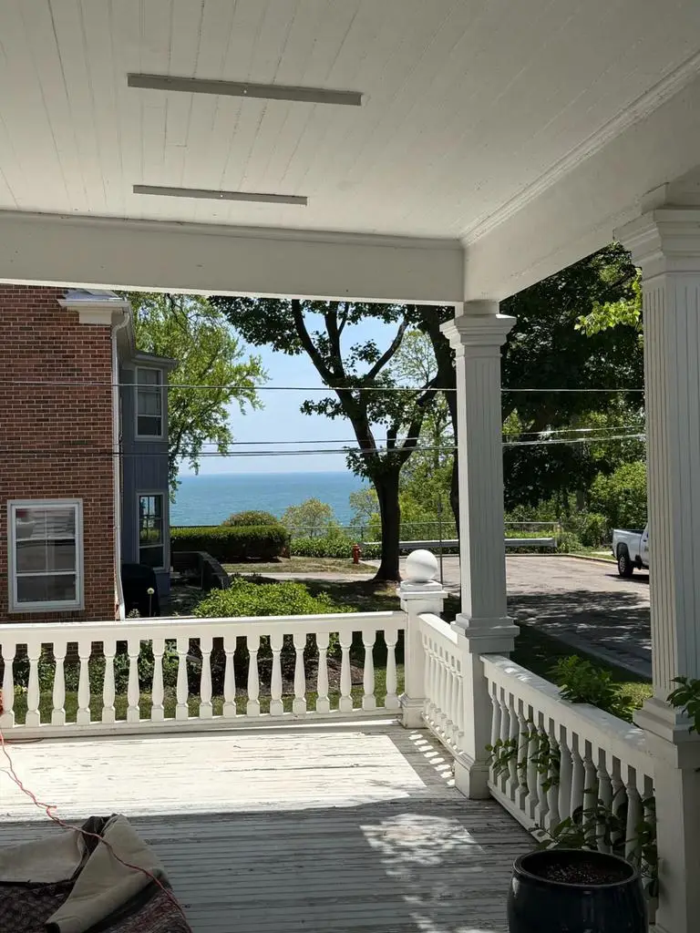 2328 E Back Bay STREET, Milwaukee, WI 53202 - #2