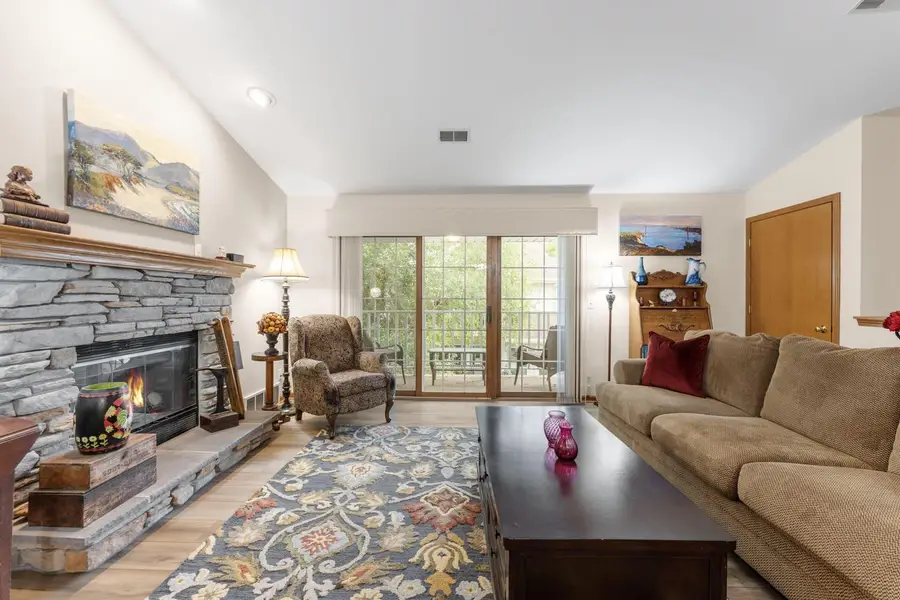 104 Bur Oak LANE #D, Grafton, WI 53024 - #2