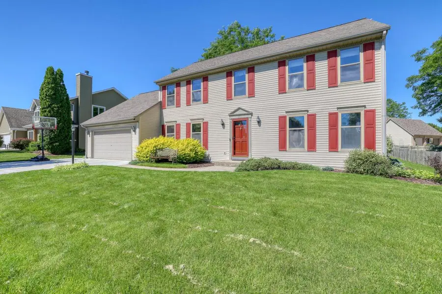 4461 S 116th STREET, Greenfield, WI 53228 - #2