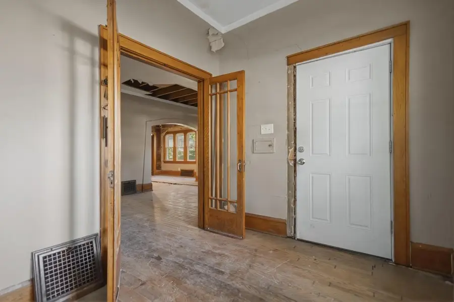 2962 N 55th STREET, Milwaukee, WI 53210 - #3