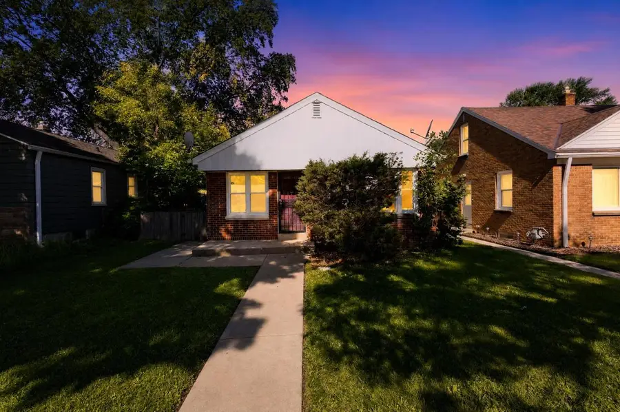 5019 N 24th STREET, Milwaukee, WI 53209 - #2